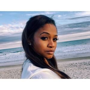 Meet your Posher, Kiyah